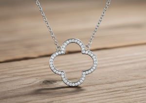 Collar con Colgante para Mujer en Plata de Ley 925 Maciza con Sello 925 y Engaste de Garra con Circonita Blanca - Product Image 4