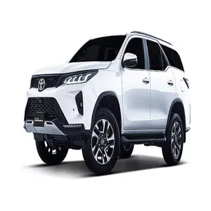 상당히 사용되는 구매 (LHD) Toyota Fortuner 2.7P 2021 화이트