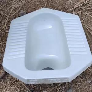 เวียดนามกระทุ้งเซรามิกหรูหราห้องน้ำแบบนั่งยองดีไซน์เพชรแบบตะวันออกสุขภัณฑ์เวียดนามประเทศไทย - Product Image 5