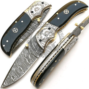 Couteau pliant damas personnalisé de haute qualité fait à la main avec manche de traversin gravé en corne de buffle pour le bricolage en plein air supporté par OEM - Product Image 2