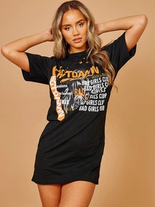 Camiseta de verano para hombre con cuello redondo, manga corta, estampado de mariposas y letras, estilo europeo y americano. - Product Image 3