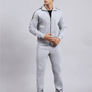 Conjunto de chándal completo de dos piezas para hombre para la comodidad diaria Mejor ajuste elegante Algodón Premium Hecho Venta caliente Chándales para hombre - Product Image 1