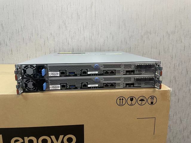 Lenovo ThinkSystem DG5000 QLC Flash Memory ONTAP Storage Management ThinkSystem DG5000 Storage