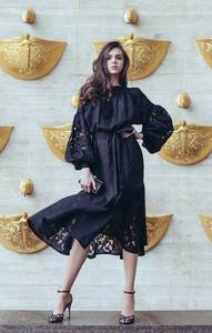 Bohème Noir À La Main Velours Vyshyvanka Robe Femmes Vintage A-ligne Motif Floral Ukrainien Folk Broderie Naturel Lavable - Product Image 4