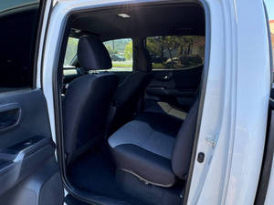 โตโยต้า ทาโคมา TRD ออฟโรด ปี 2023 สภาพดีเยี่ยม - Product Image 2