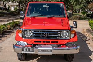 ÉDITION CLASSIQUE 1999 LANDCRUISERS HZJ71 SÉRIE 70 DIESEL 6 CYLINDRES - Product Image 2