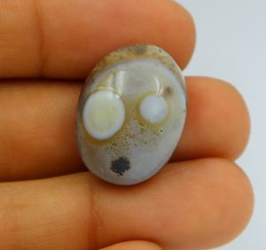 Cabochon d'agate naturelle lisse 24x18x11MM, pierre précieuse de coupe ovale pour la fabrication de bijoux - Product Image 1