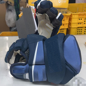 Ensemble de maillots de hockey sur glace avec logo personnalisé imprimé, respirant, imperméable et léger - Product Image 4