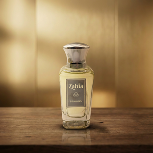 ZAHIA Shamikh Eau de Parfum en Spray para Hombre - Aroma Amaderado Fresco y Especiado, Fragancia Moderna y Lujosa de Larga Duración, 50 ml - Product Image 1