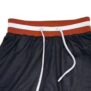 Pantalones Cortos de Baloncesto Negros Personalizados con Ribete Rojo y Blanco, Tejido de Malla Transpirable, Cintura con Cordón, Ropa Deportiva para Entrenamiento Atlético - Product Image 5
