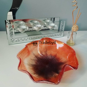 Tradebyd Pièce d'accent moderne en résine pour présentation de table Style maison - Product Image 2