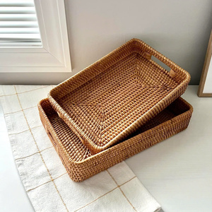 Plateau en rotin naturel fait main pour la décoration de la maison, plateau de service le plus vendu fabriqué au Vietnam au meilleur prix - Product Image 1