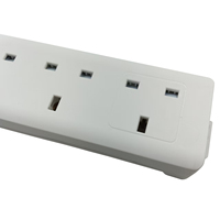 Cable de extensión de salida de viaje del Reino Unido de 3 vías con interruptor de control maestro
