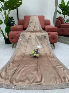 Marque privée Ensemble de saris de mariée Miroir et fil double face Travail Premium Japon Soie Fournisseur en gros - Product Image 3