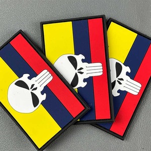 Étiquette de logo de marque 3D en caoutchouc personnalisée, patch en PVC, tissu sergé en PVC, différents matériaux, style streetwear, patch en PVC - Product Image 5
