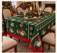 Nappe de Noël promotionnelle brodée imperméable classique 100% coton, motif guirlande de sapins et cheval de carrousel, bordure rouge, luxe