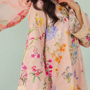 Shalwar Kameez Pakistaní Tradicional de Diseño Personalizado, Cómodo, de Algodón Suave, en Varios Colores para Mujer - Product Image 6