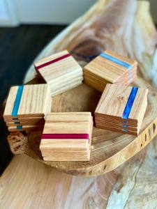 Dessous de verre en bois d'olivier de couleur personnalisable à motif naturel Style classique avec résine époxy Art fait à la main en bois - Product Image 3