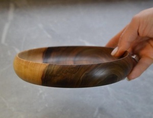 Assiette et vaisselle en bois fruits pour fête de mariage avec vaisselle taille différente et couleur bois naturel - Product Image 4