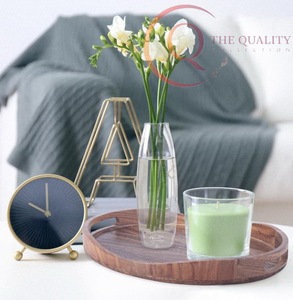 Elegante Bandeja de Servir de Madera para Cocina y Mesa de Comedor, Duradera y Sofisticada - Product Image 5