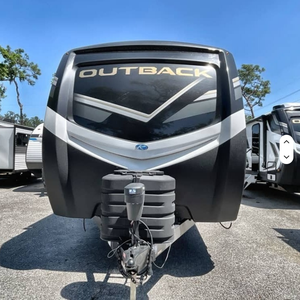 Remise sur le véhicule d'occasion 2025 K-e-y-s-t-o-ne O-u-t-b-a-ck 330RL, remorque prête à la vente - Product Image 1