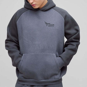 Conjunto Deportivo Casual para Hombre, Diseño Elegante y Moderno, Diseñado para Comodidad y Estilo - Product Image 3