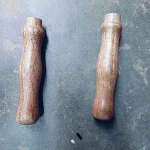 ด้ามจับไม้ทํามือแบบกําหนดเองเหมาะสําหรับงานอุตสาหกรรมและการใช้งานทางเทคนิคเหมาะสําหรับใช้ในครัวและสวน - Product Image 2