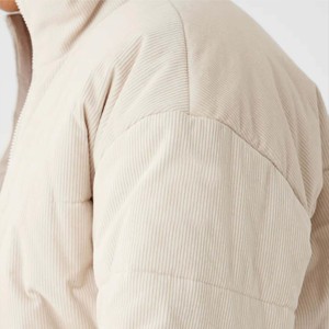 Chaqueta acolchada para hombre: abrigo de invierno ligero, cálido y resistente al agua con cremallera y capucha para exteriores y ropa informal - Product Image 4