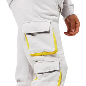 2025 nuevos diseños personalizados para hombres Jogger y Zip up Hoodie Set 100% chándal de lana de algodón para invierno con 6 bolsillos - Product Image 6