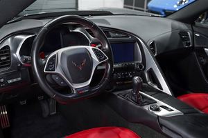 Chevrolet Corvette Z06 2017, 6.2L V8 Supercargado, 650HP, Tracción Trasera, Coupé con Caja de Cambios Automática, Paquete de Rendimiento Z07, Volante a la Izquierda - Product Image 6