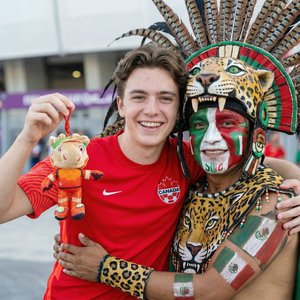 Portachiavi in peluche dei mascotte della Coppa del Mondo 2026: design in metallo leggero e morbido - Product Image 6