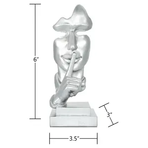 Escultura Moderna de Pingüino en Metal Chapado en Oro, Diseño de Esfera Redonda, Decoración de Arte Público con Temática Animal de Invierno, de Uttar Pradesh - Product Image 1