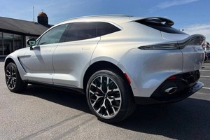 Aston Martin DBX 2021 de Construcción Estándar - Product Image 2