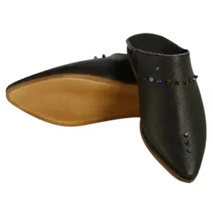 Moroccan babouches are black pointed handmade and hand-sewn, these Moroccan babouches made with genuine leather all size
