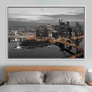 Toile imprimée décorative murale : Paysage nocturne de Pittsburgh, toile encadrée blanche - Product Image 1