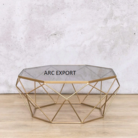 Table d'appoint et de bout en métal doré de luxe avec verre transparent Dernière table basse de salon et de chambre à coucher antiques au prix le plus bas