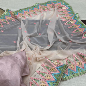 Celebre la moda de invierno con saris de trabajo bordados únicos, blusa ricamente adornada, tela Georgette de Fashionharbor - Product Image 1