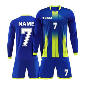 Maillots de football personnalisés pour hommes, femmes, enfants et adultes – Ensemble maillot et short de football personnalisable avec nom, numéro, logo et couleur imprimée sur mesure - Product Image 1