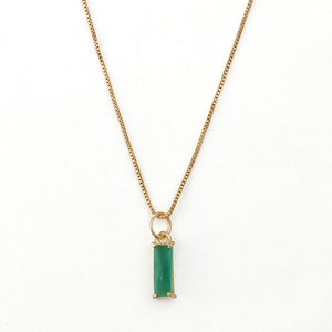 สร้อยคอทองเหลืองชุบทองดีไซน์เนอร์ ประดับจี้พลอยออนิกซ์สีเขียว ประดับเพชร สไตล์คลาสสิก เหมาะสำหรับงานแต่งงาน หรือสไตล์ทางศาสนา - Product Image 1