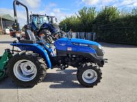 NOUVEAU Tracteur à roues SOLIS 20 CV 4x4 pour moteur, boîte de vitesses automatique, pompe, roulement, usage agricole, longue durée de vie