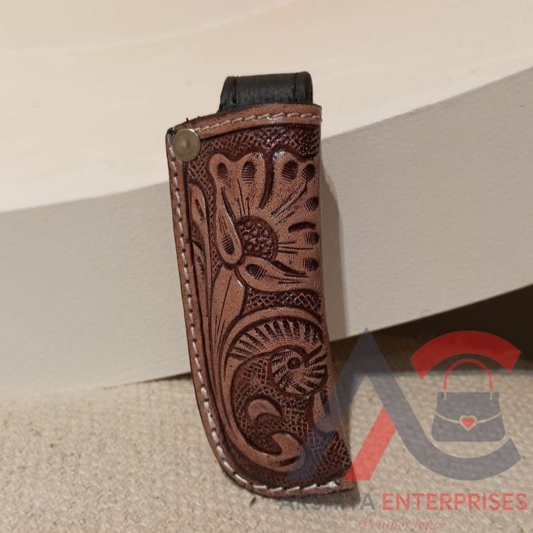 สีน้ำตาล