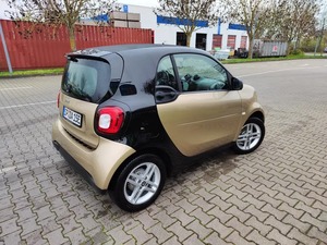 2 posti ad alta velocità 2022 Smart ForTwo C-oupe EQ Als E Auto elettrica - Product Image 2