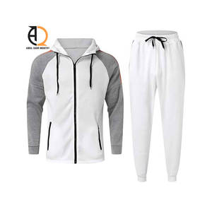 Prix d'usine Personnalisé pour hommes Costumes de sport Slim Fit Survêtements de sport Gymnases Ensemble de survêtements Survêtements - Product Image 3