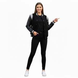 Veste universitaire en laine de qualité supérieure avec logo personnalisé, manches en cuir véritable de haute qualité, pour le streetwear ou le sport - Product Image 4