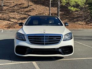 Mercedes-Benz Clase S AMG 2020, Tracción en las Cuatro Ruedas, S 63, Motor V8 Biturbo de 4.0L, Gasolina, Automático, Sedán - Product Image 3