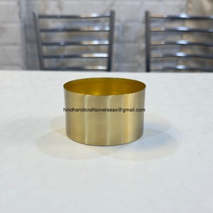 Tarro de vela metálico de lujo con tamaño personalizado y diseño hecho de metal de latón de buena calidad para la decoración en el hogar y el restaurante - Product Image 4