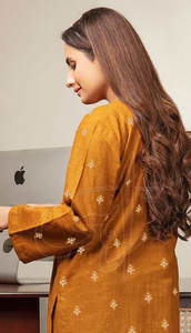 Trajes Formales de Alta Calidad y Durabilidad para Mujer, Material Khaddar Ecológico, Personalizable para Adultos, Superventas - Product Image 4