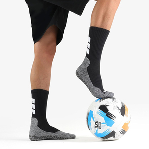 Chaussettes de sport professionnelles pour les athlètes résistant à la sueur et à la technologie de prévention des ampoules - Product Image 3