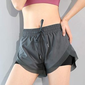 Short de sport respirant OEM pour femmes Short de fitness en maille à séchage rapide Short de sport personnalisé de haute qualité pour la course à pied Yoga pour femmes - Product Image 2