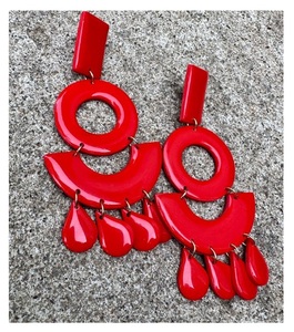 Pendientes de resina de lujo, joyería diseñable para mujer, pendiente de resina epoxi de moda, diseño personalizado, pendiente de resina epoxi respetuoso con el medio ambiente - Product Image 1